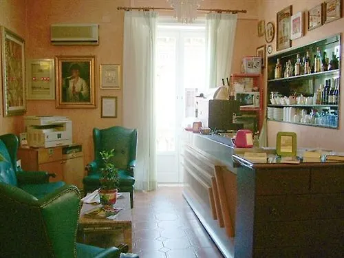 38 Aira Hotels Palermo 3*,