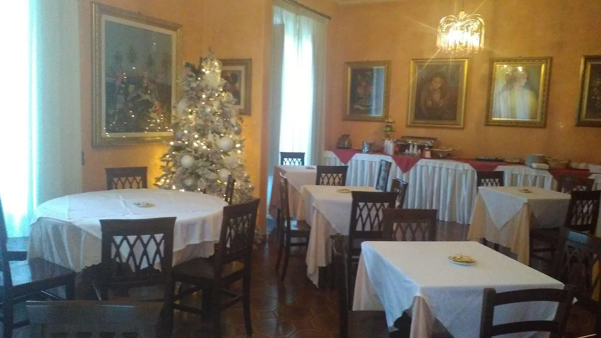 38 Aira Hotels Palermo 3*,